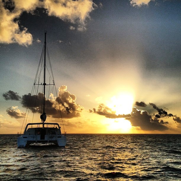 SunsetSailing-Belize