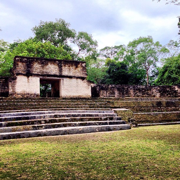 belize-mayasite-cahalpech